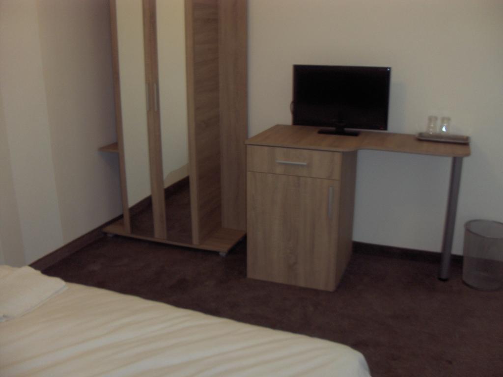 Hotel Vitan273 Bucureşti Phòng bức ảnh